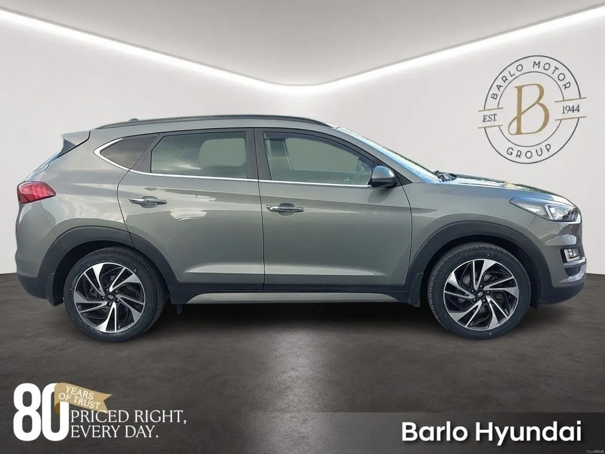Hyundai Tucson Premium 1.6CRDi **LOW MILEAGE** - Image 4
