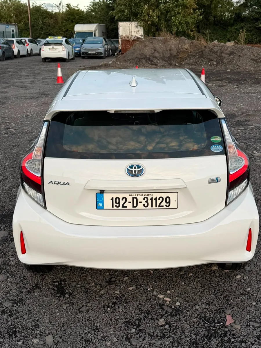 2019 Toyota Aqua 1.5 Hybrid Automatic | Economical - Image 6