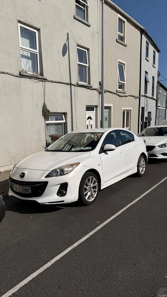 Mazda 3 2013 - Image 1