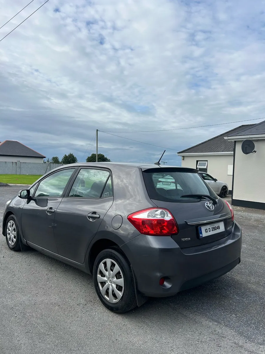 1.4D4D Toyota Auris 15 months NCT - Image 1