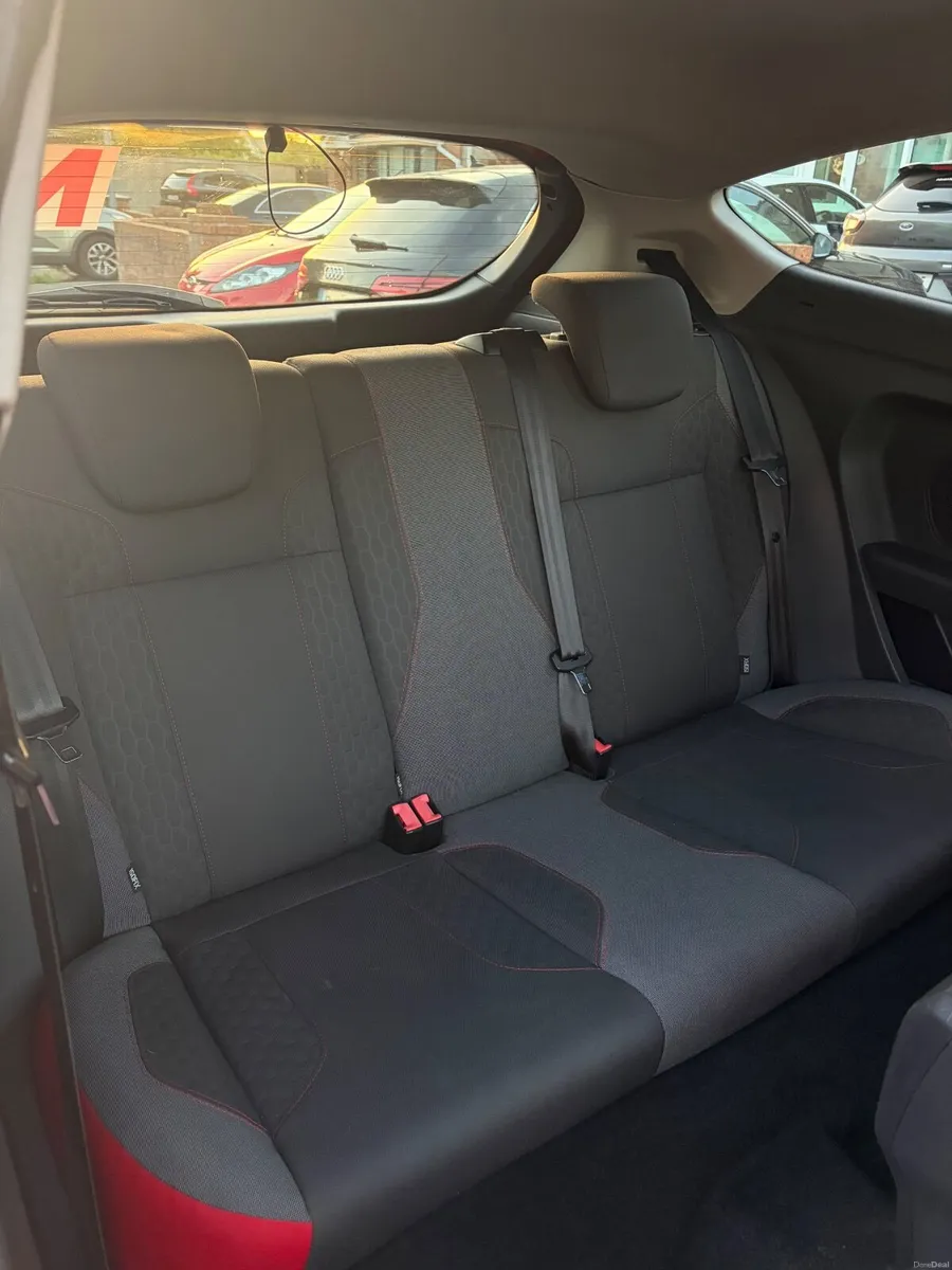 Ford Fiesta S-line  2014 - Image 5