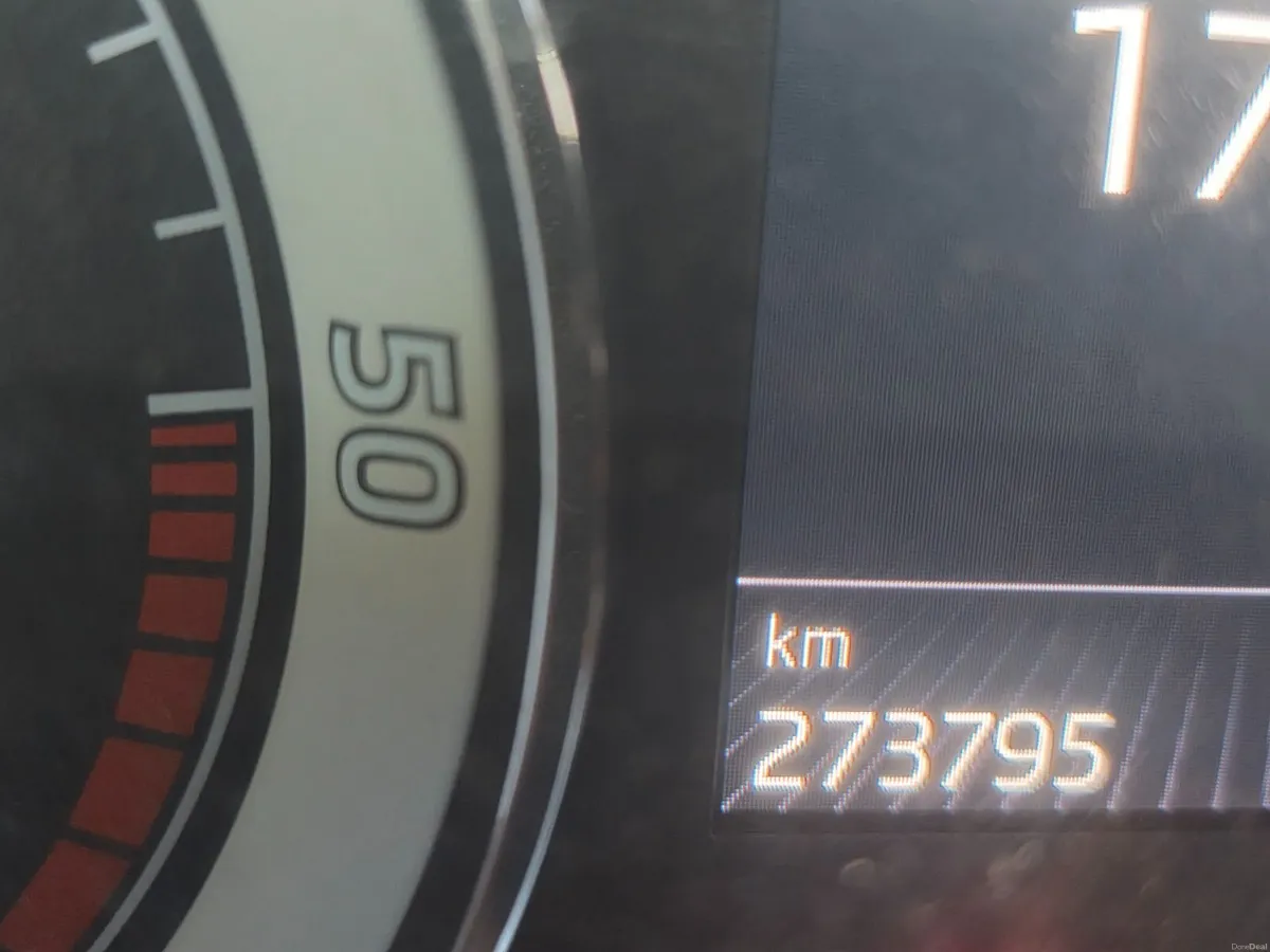 Skoda Superb 2017 - Image 6