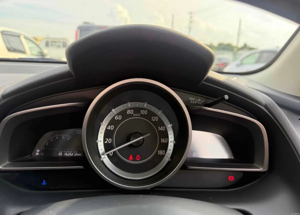 2016 Mazda Demio 1.3 Petrol (Manual) - Image 6