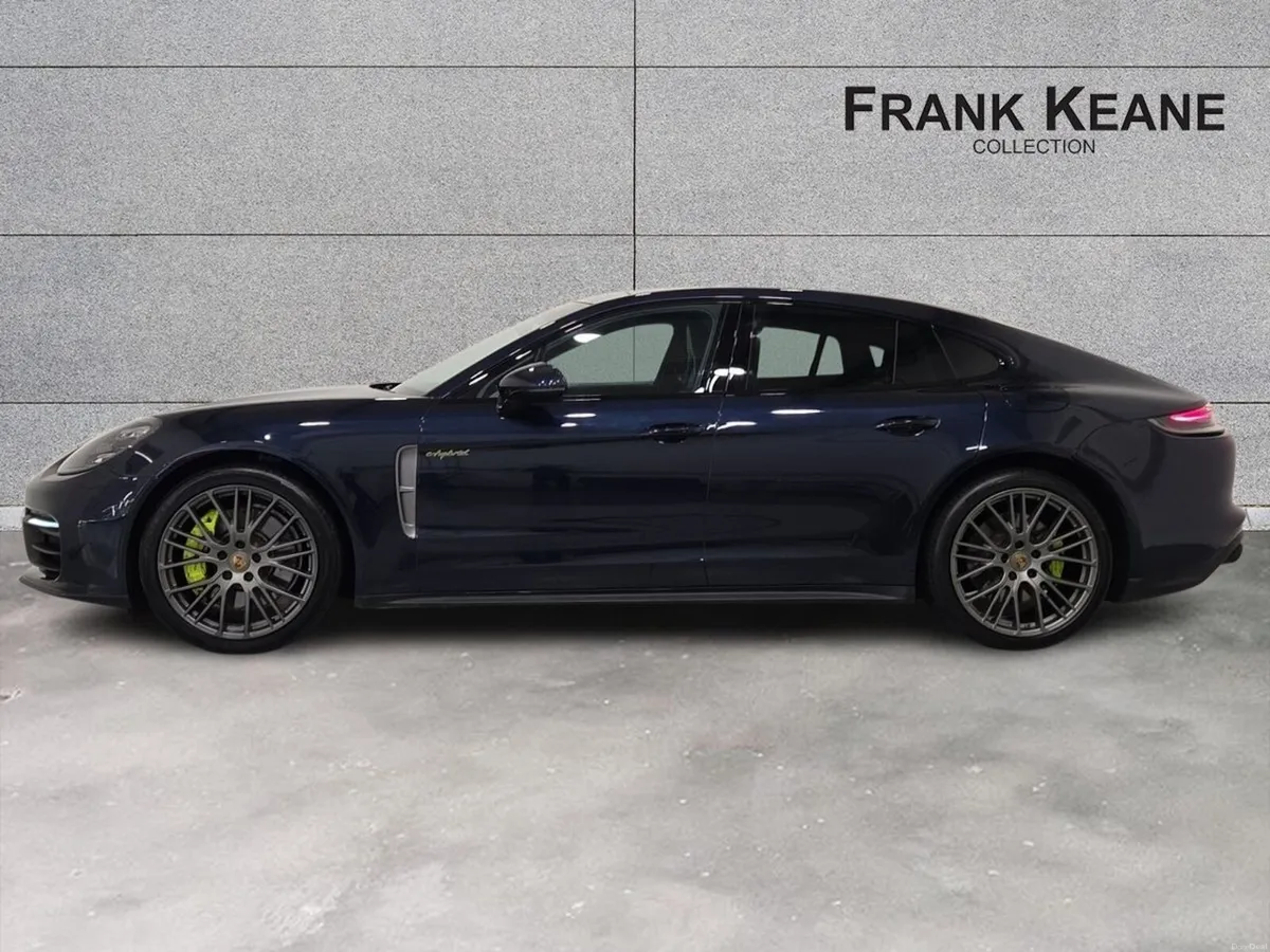 Porsche Panamera Panamera 4 E-Hybrid - Image 3