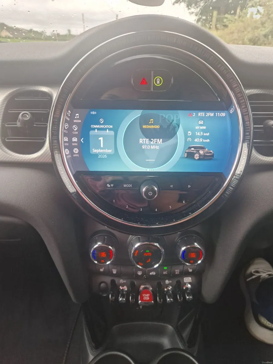 Mini Cooper 2023 - Image 3
