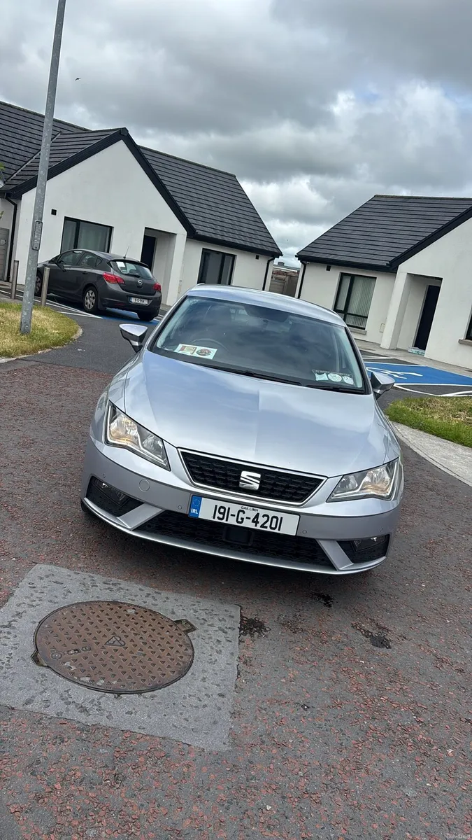 Seat Leon - Image 2