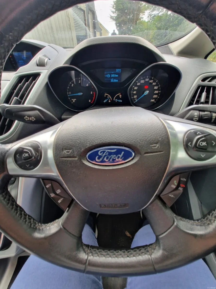 Car - Image 6