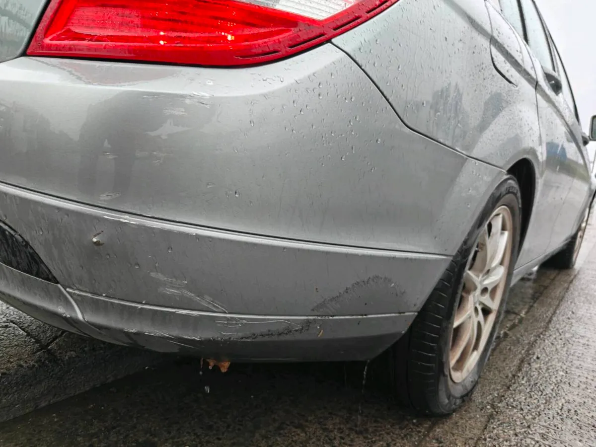 Mercedes Benz c200 - Image 5