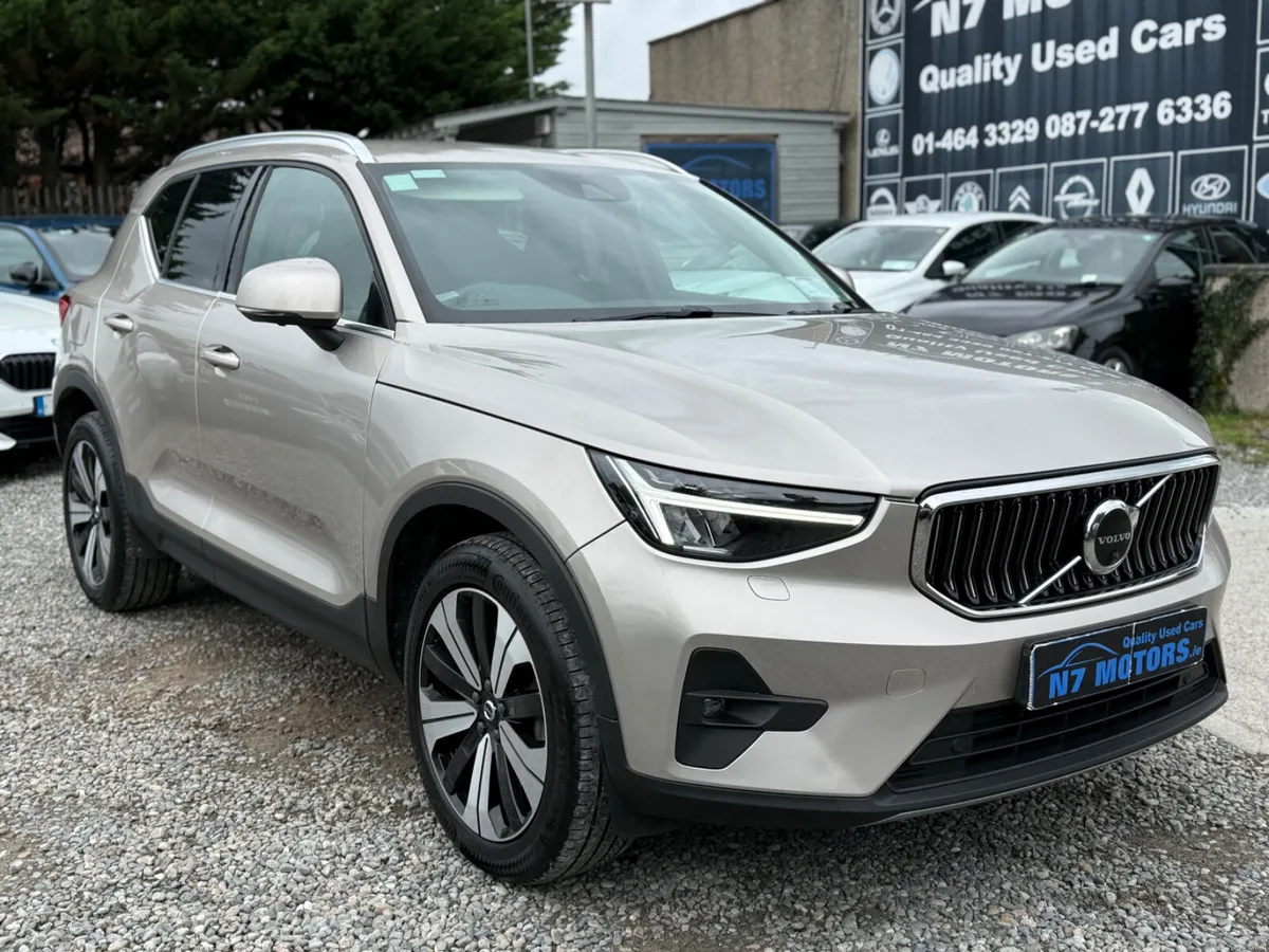 2022 Volvo XC40 PHEV T4 PLUS BRIGHT AUTO - Image 1