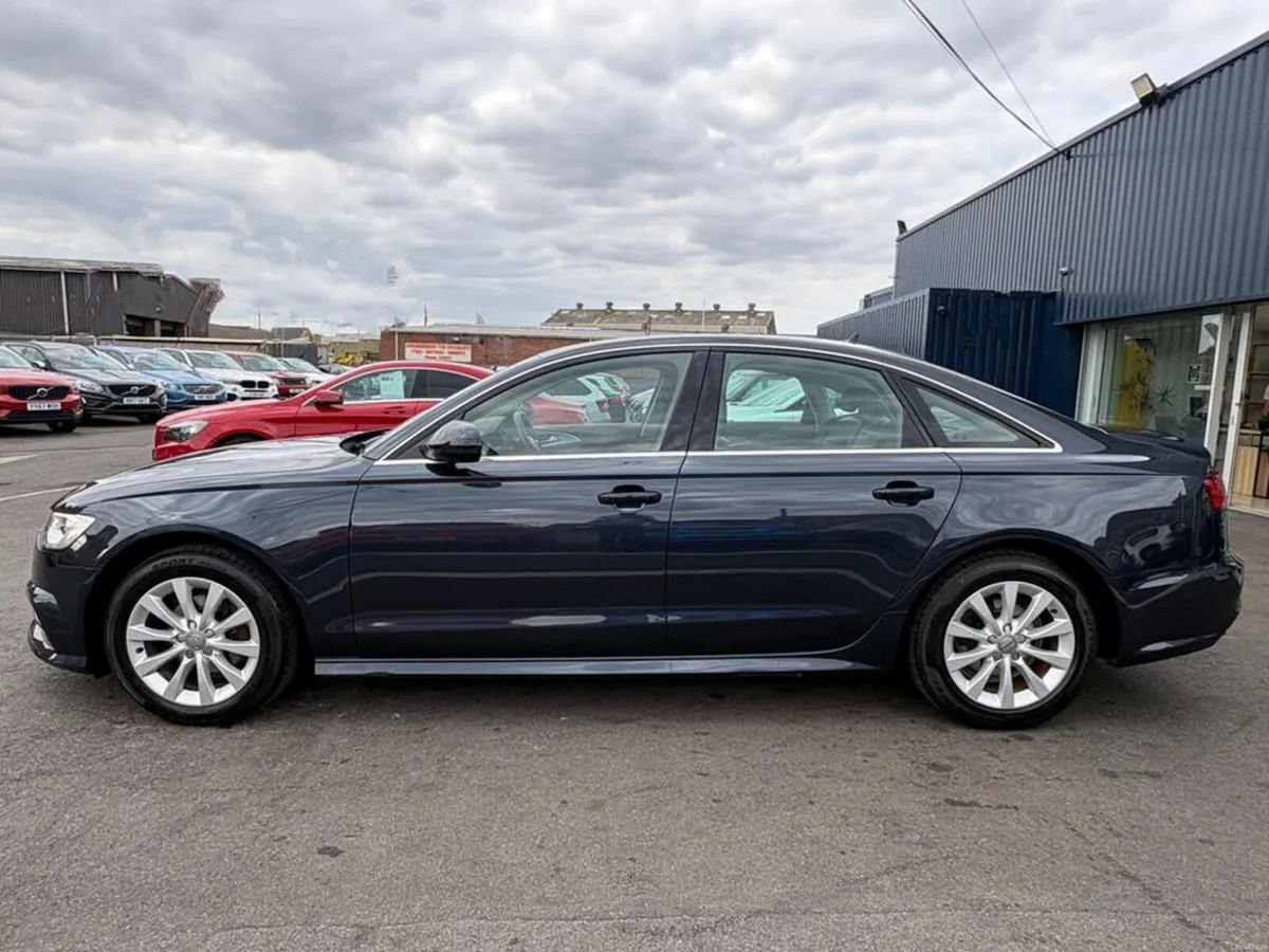 172 Audi A6 Ultra Executive - Image 3