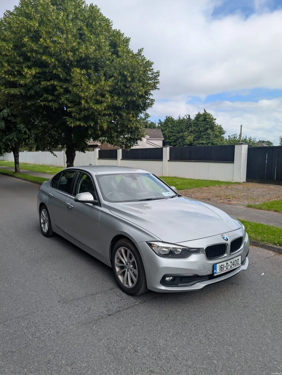 BMW F30 318d Automatic - Image 6