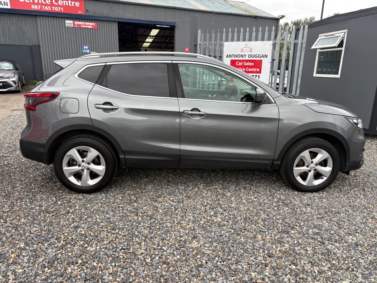 181 Nissan Qashqai 1.5 dci SV - Image 2