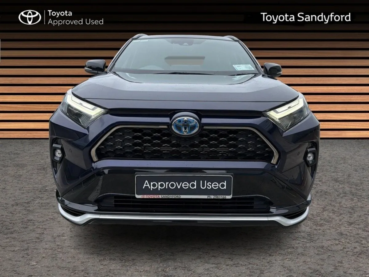 Toyota RAV4 SPORT PLUG-IN HYBRID AWD // LEATHER HE - Image 5