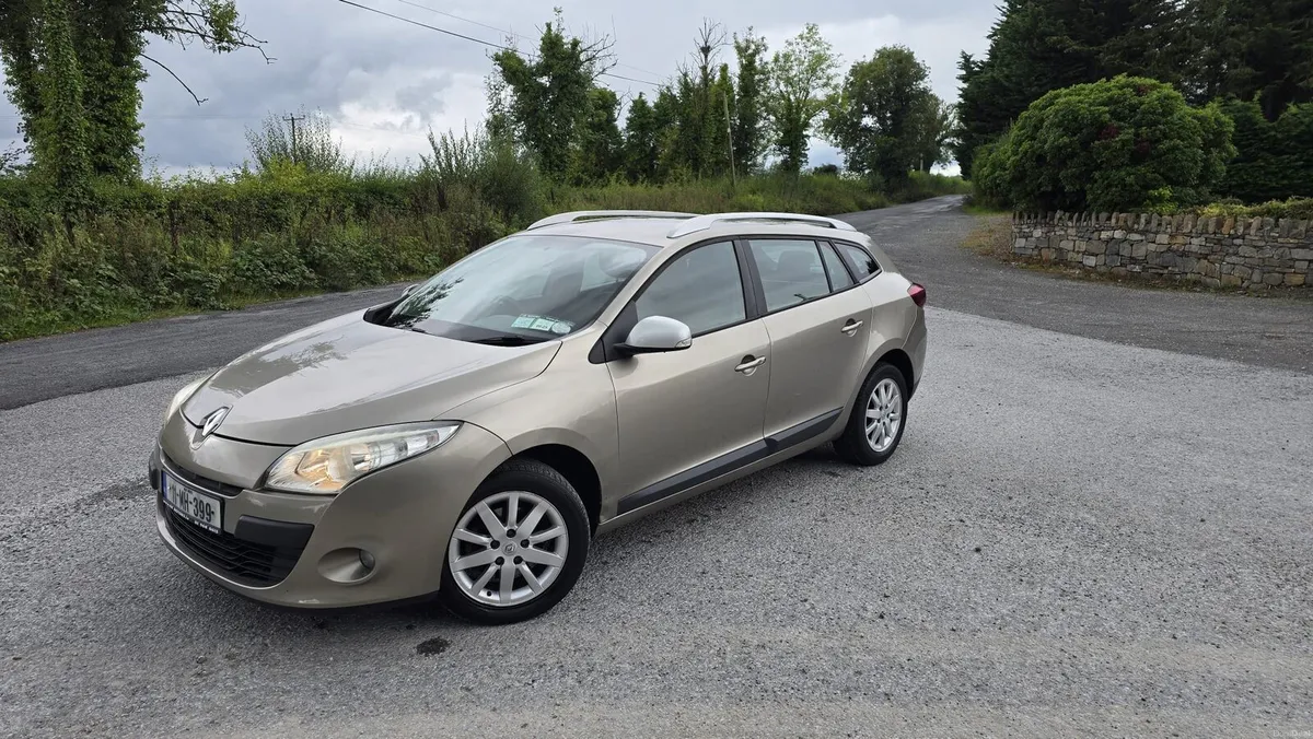 2011 Renault Megane 1.5 diesel manual new nct! - Image 1