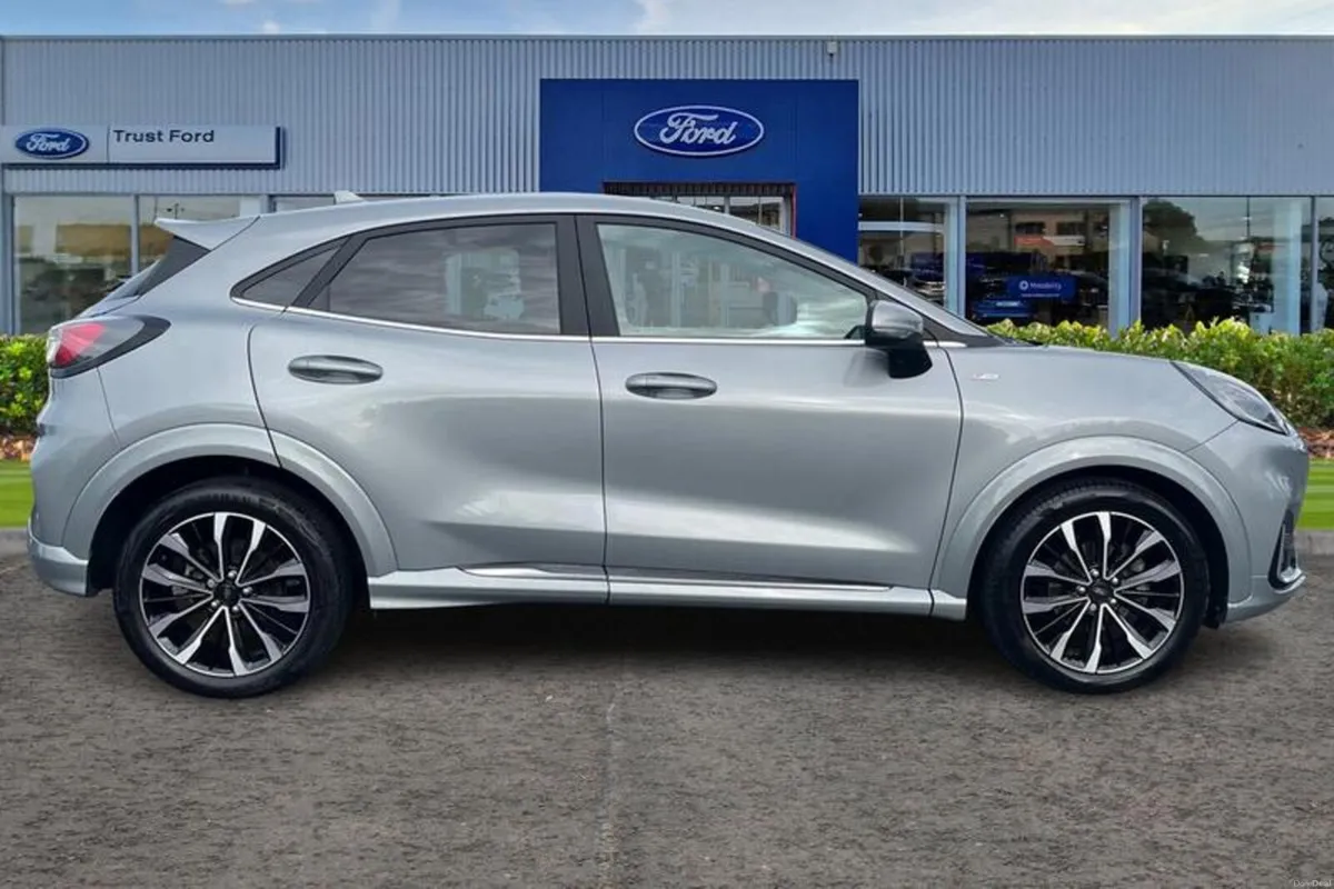 Ford Puma 1.0T EcoBoost MHEV ST-Line Vignale SUV 5 - Image 3