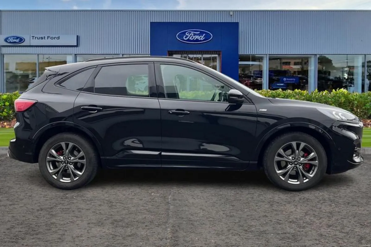 Ford Kuga 2.0 EcoBlue mHEV ST-Line First Edition 5 - Image 3