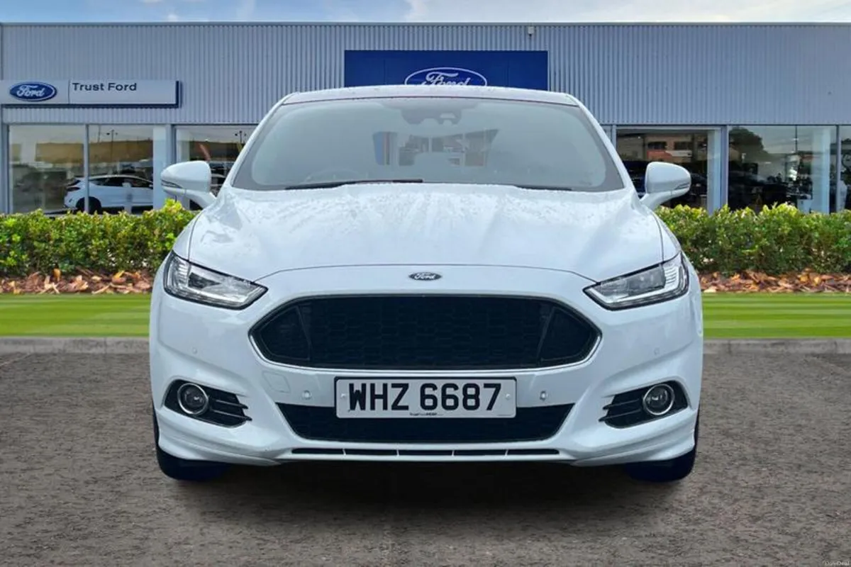 Ford Mondeo 2.0 TDCi 180 ST-Line Edition 5dr - Image 6
