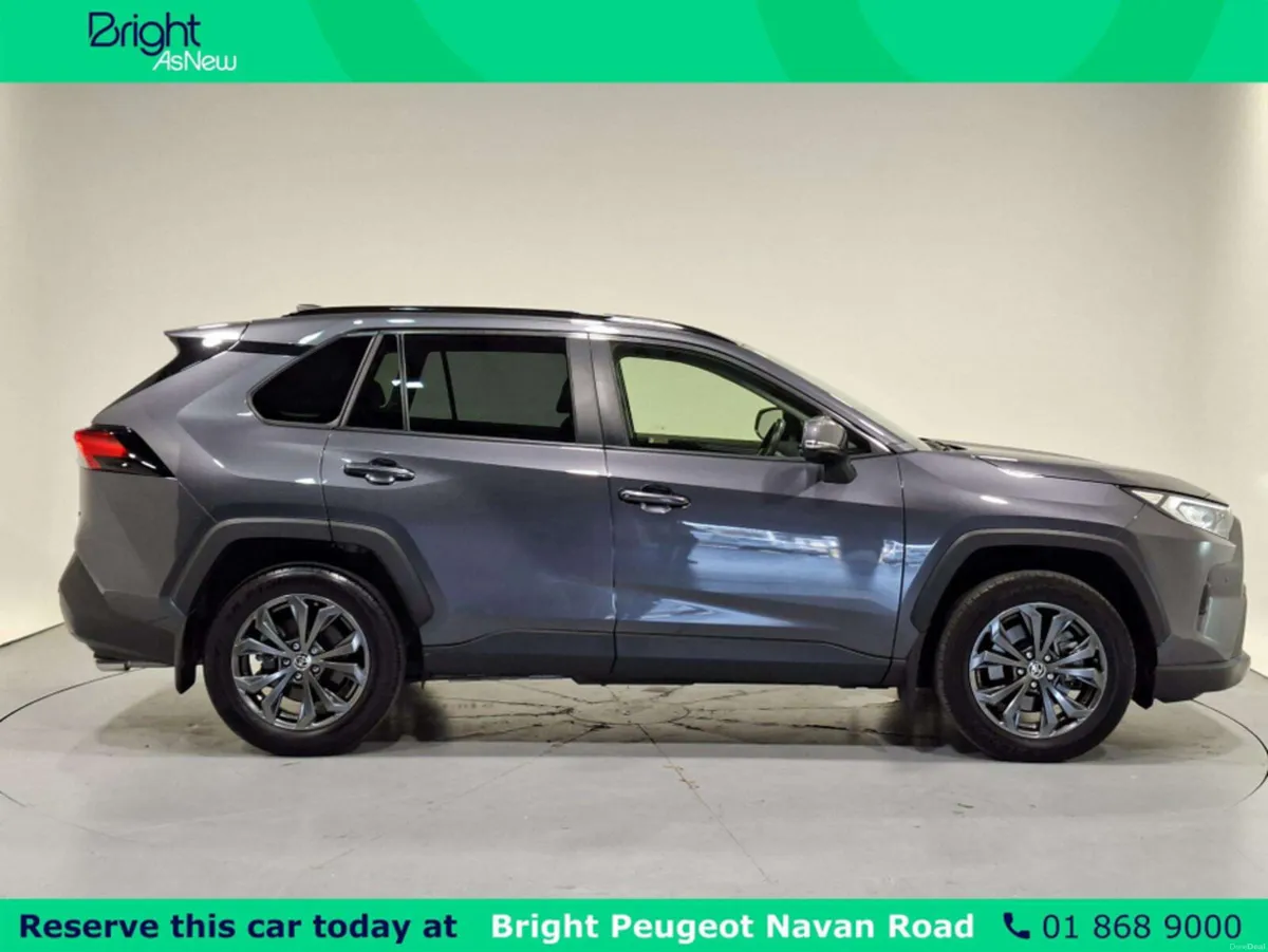 Toyota RAV4 HYBRID SOL 4DR AUTO - Image 5