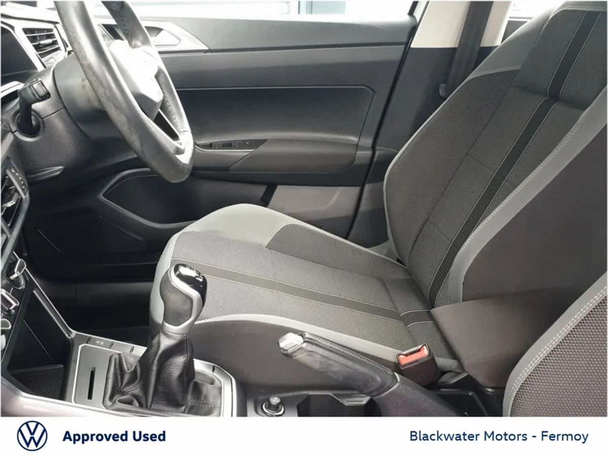Volkswagen Polo 1.0TSI 95BHP STYLE - Image 4