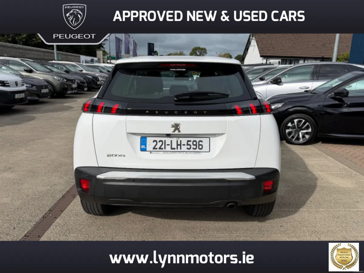Peugeot 2008 ACTIVE 1.2 100 4DR - Image 2
