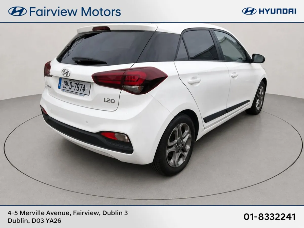 Hyundai i20 DELUXE ** Only 25k kms ** - Image 2