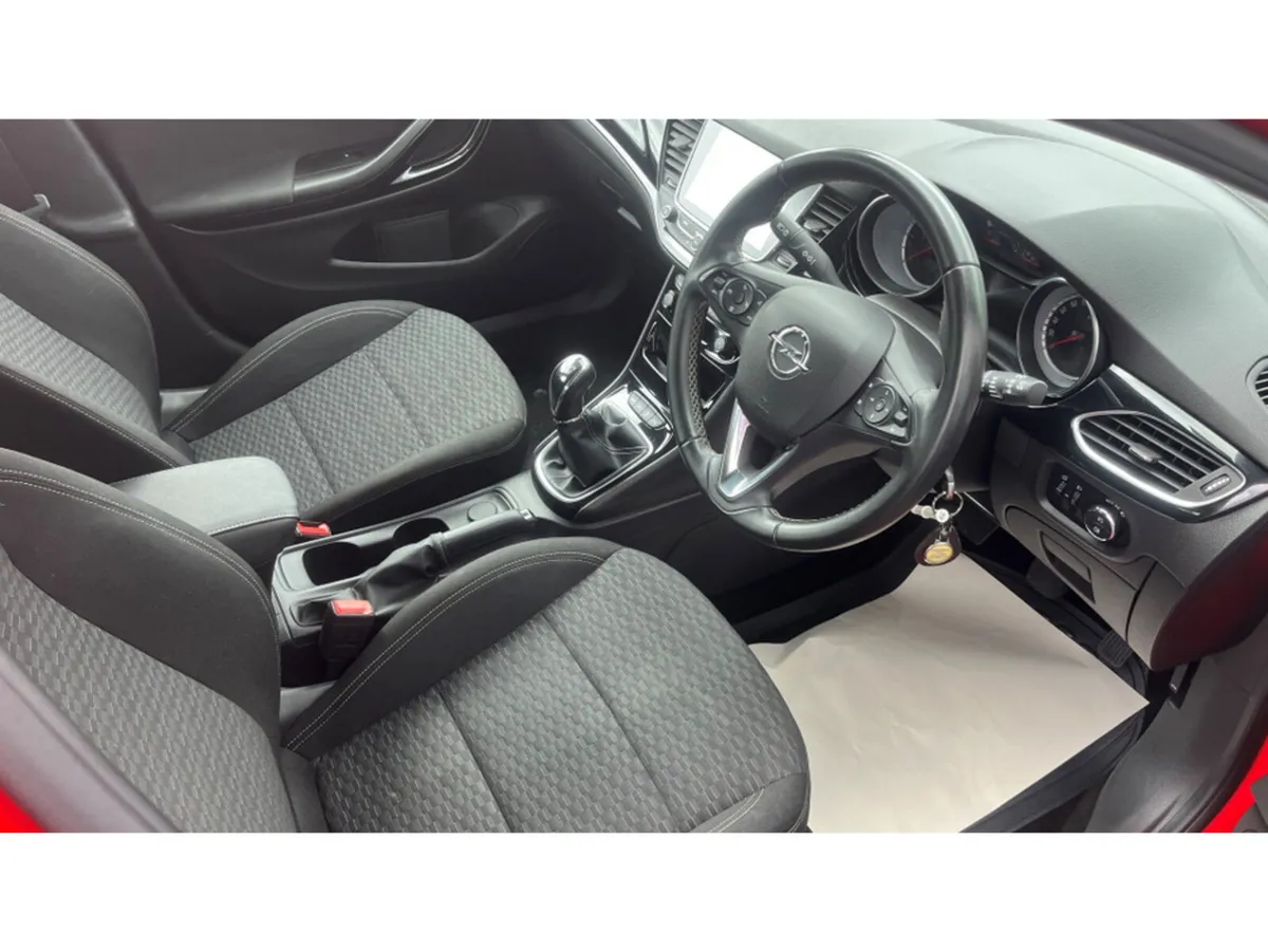 Opel Astra SRI 1.6 CDTI 110PS 5DR - Image 5