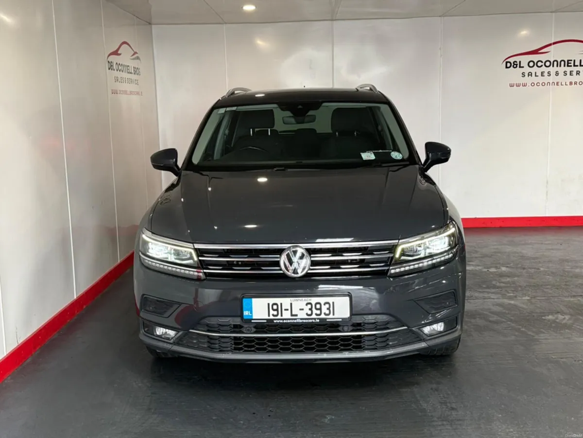 Volkswagen Tiguan 2.0 TDI SEL 150PS 5DR A AUTO - Image 6