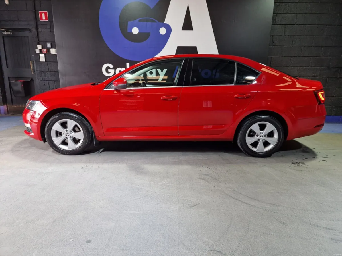 Skoda Octavia AMBITION 1.0 TSI **REVERSING CAMERA, - Image 5