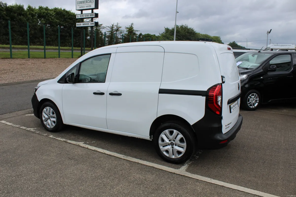 2024 Renault Kangoo ML19 Advance - Image 4