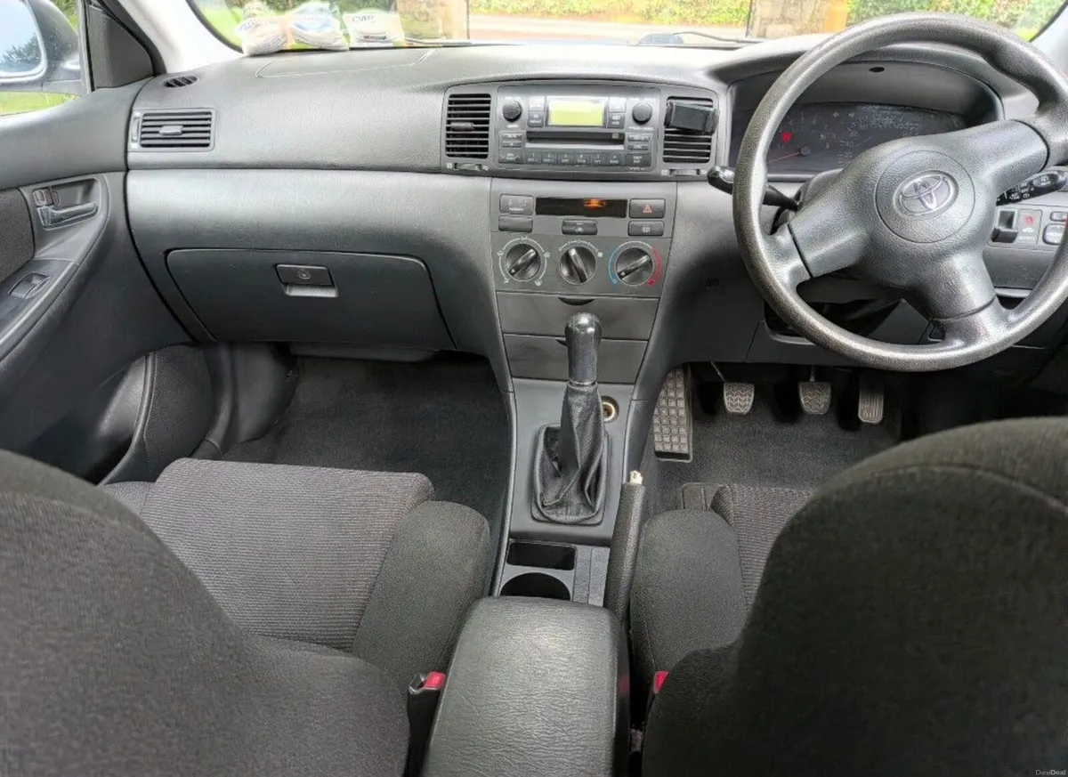 Toyota Corolla 2006 - Image 6