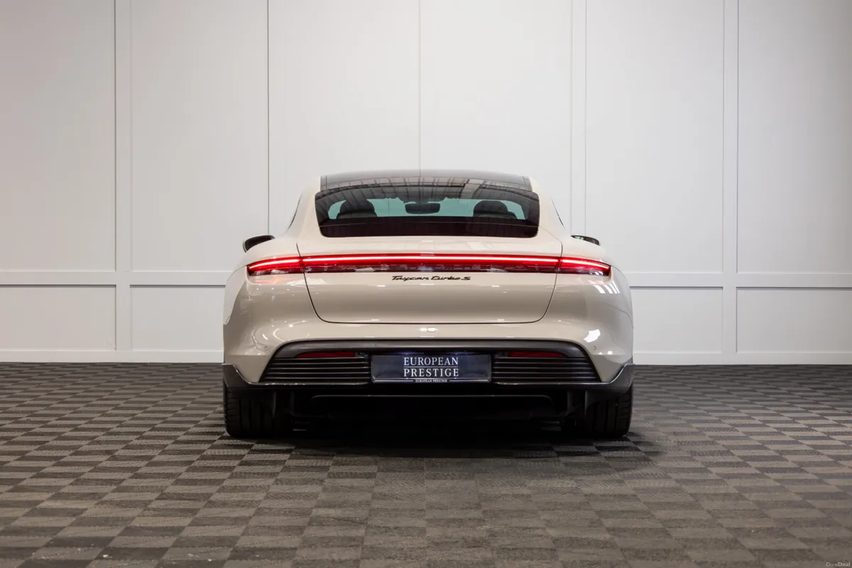 222 Porsche Taycan Turbo S (93.4kWh) - Image 5