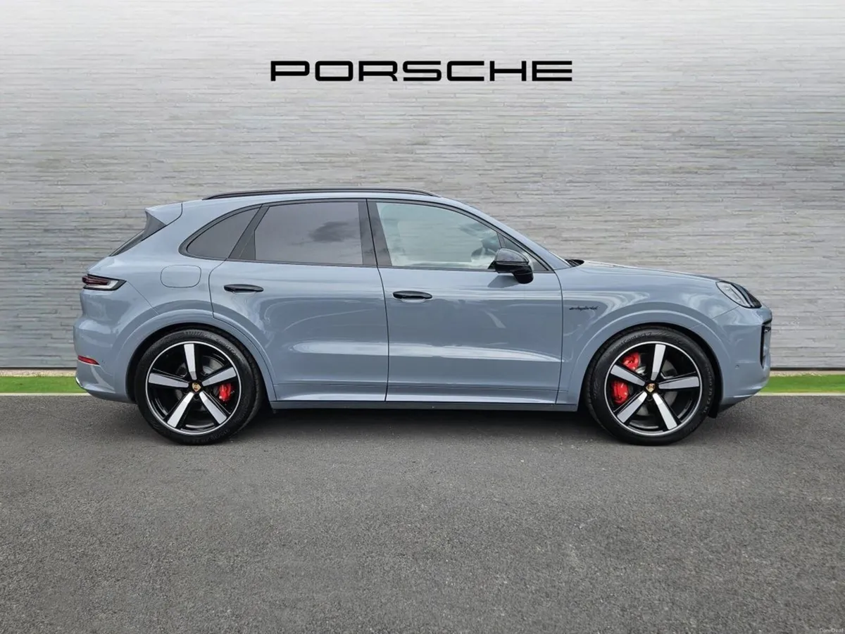 Porsche Cayenne Cayenne S E-Hybrid - Image 4