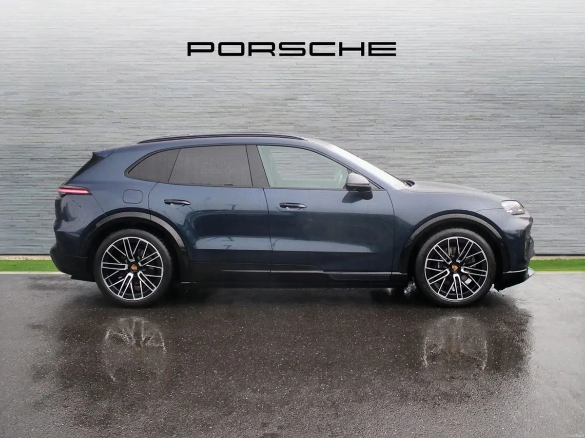 Porsche Cayenne Electric - Image 4