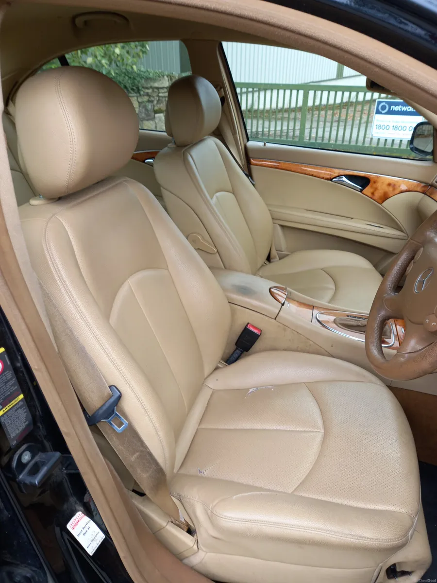 2008 Mercedes-Benz E-Class 1.8 Petrol Automatic - Image 3
