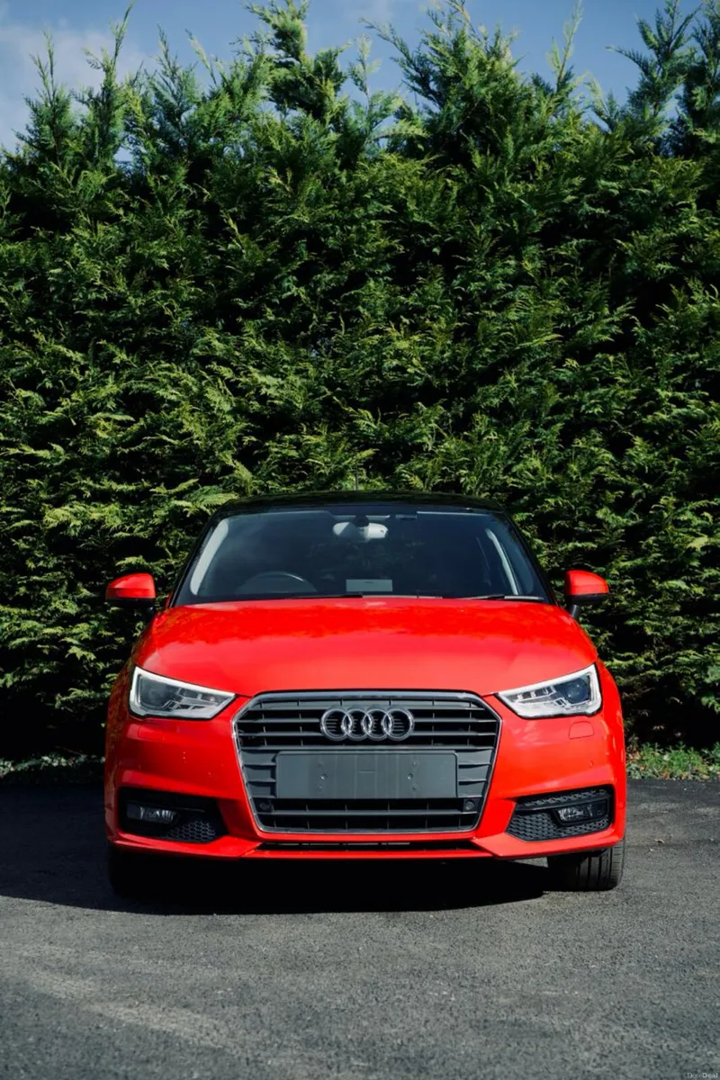 Audi A1 1.0 Sportback 2018| Dual tone - Low miles - Image 3