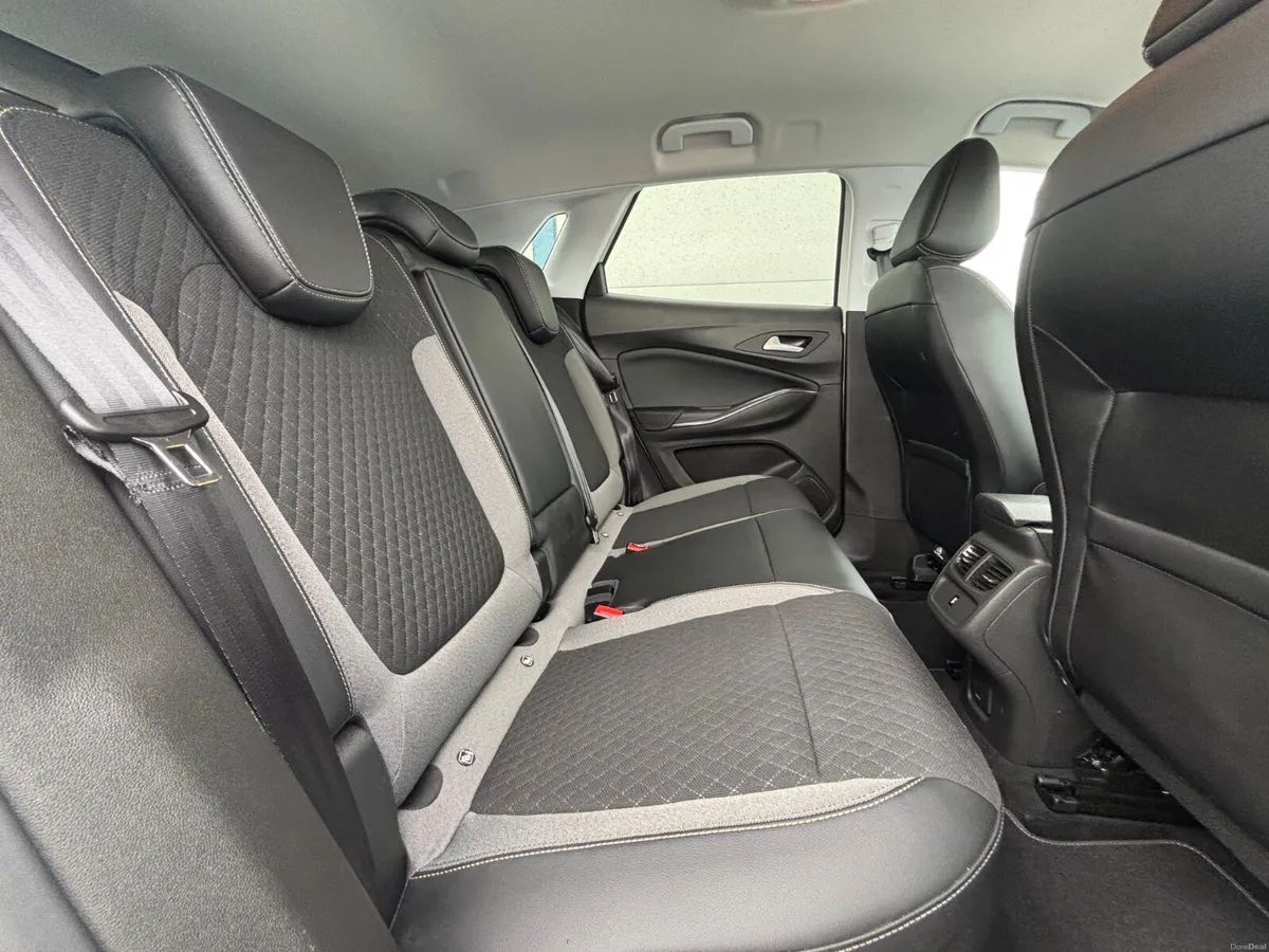 Opel Crossland X 2021 - Image 6
