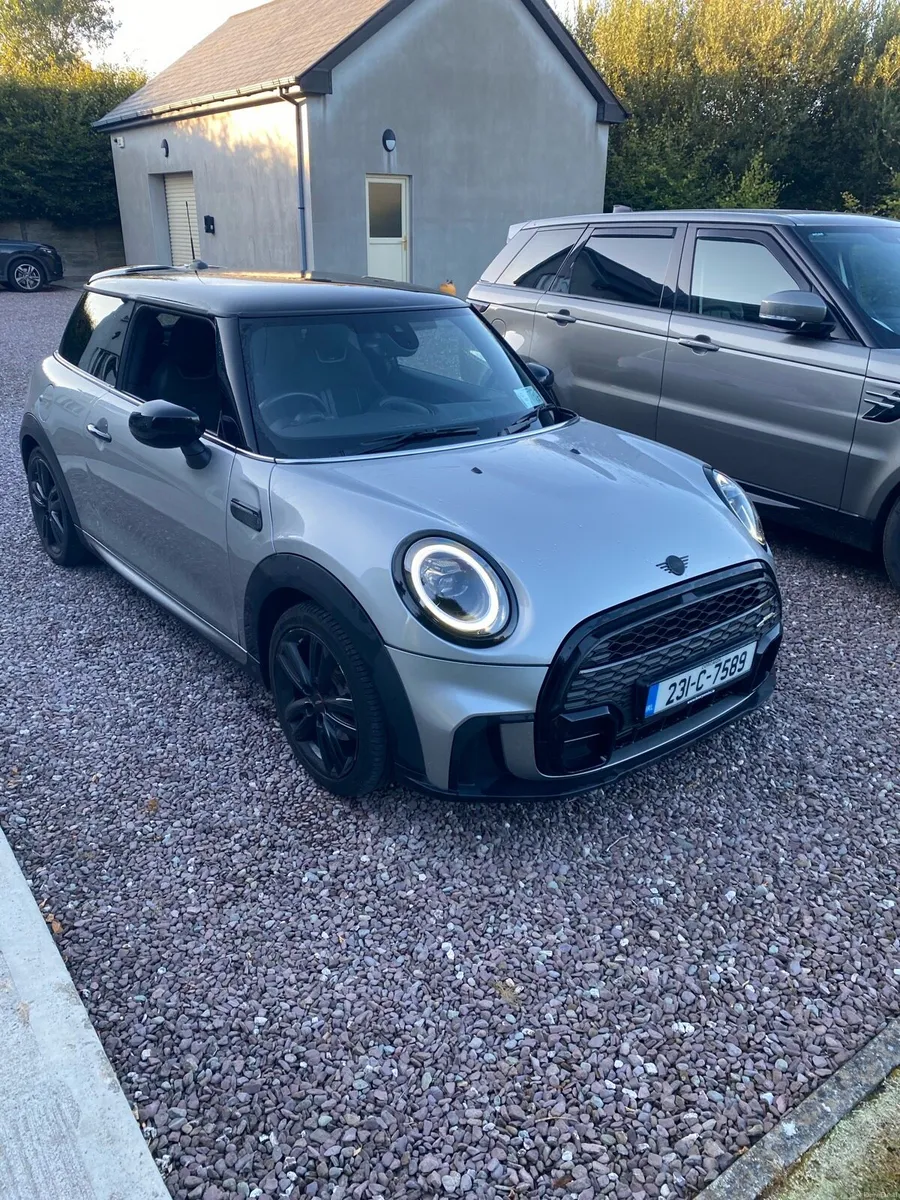 Mini Cooper Sport(being traded in this week) - Image 1