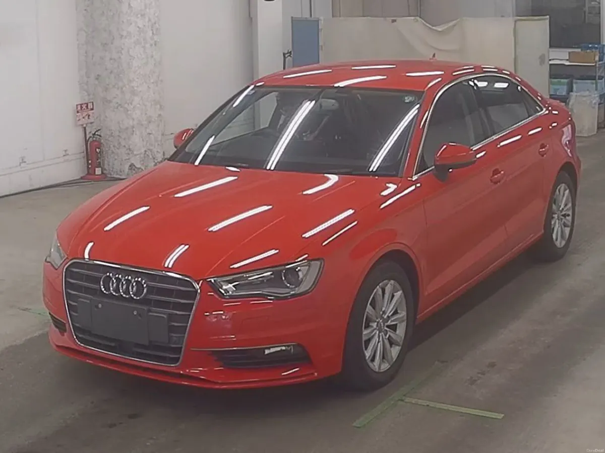 AUDI A3 SALOON 1.4 TFSI AUTO 2015 - Image 2