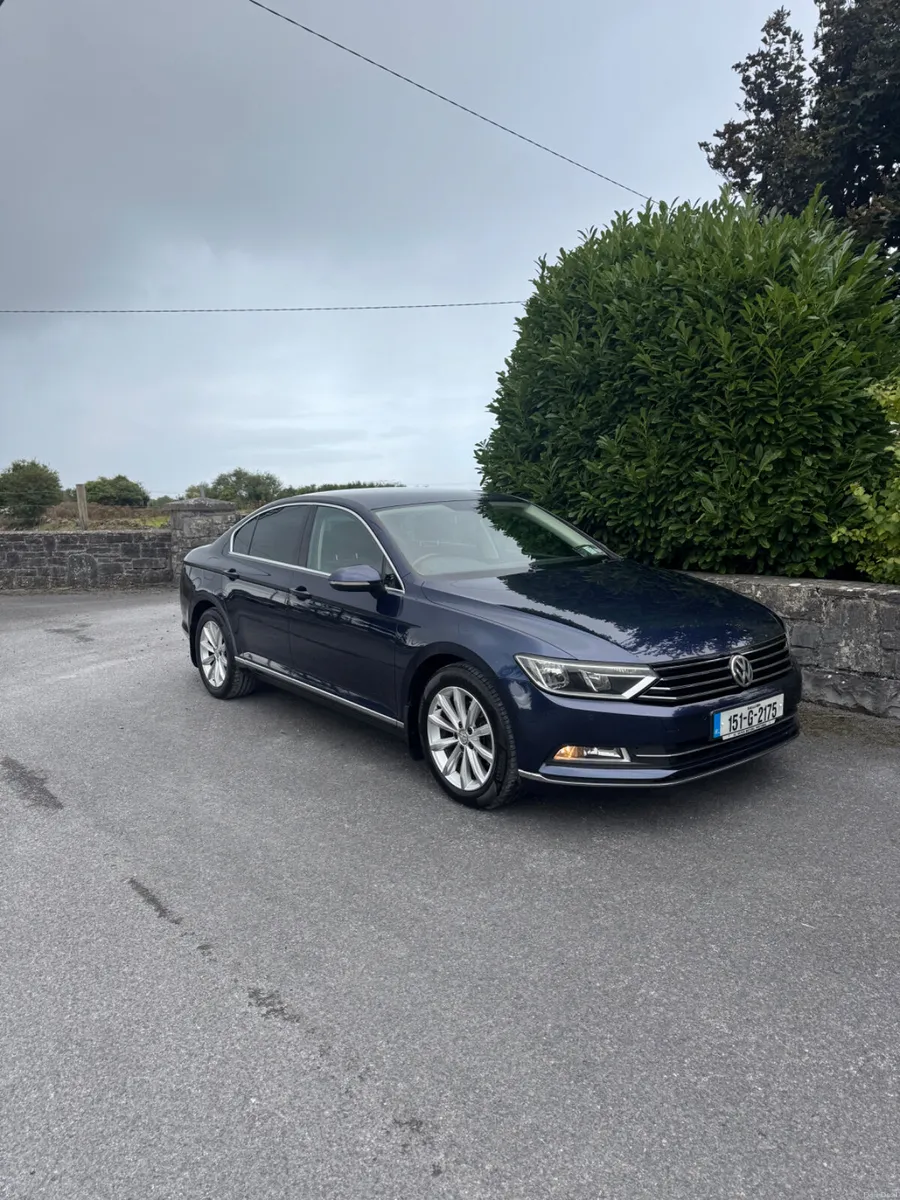 Volkswagen Passat 2015 - Image 1