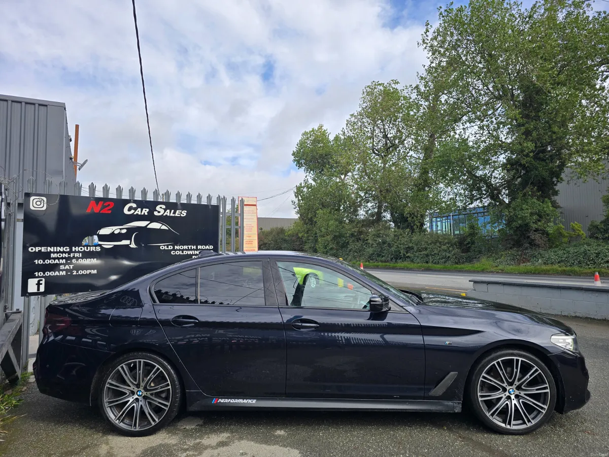182 BMW 5-Series - Image 3