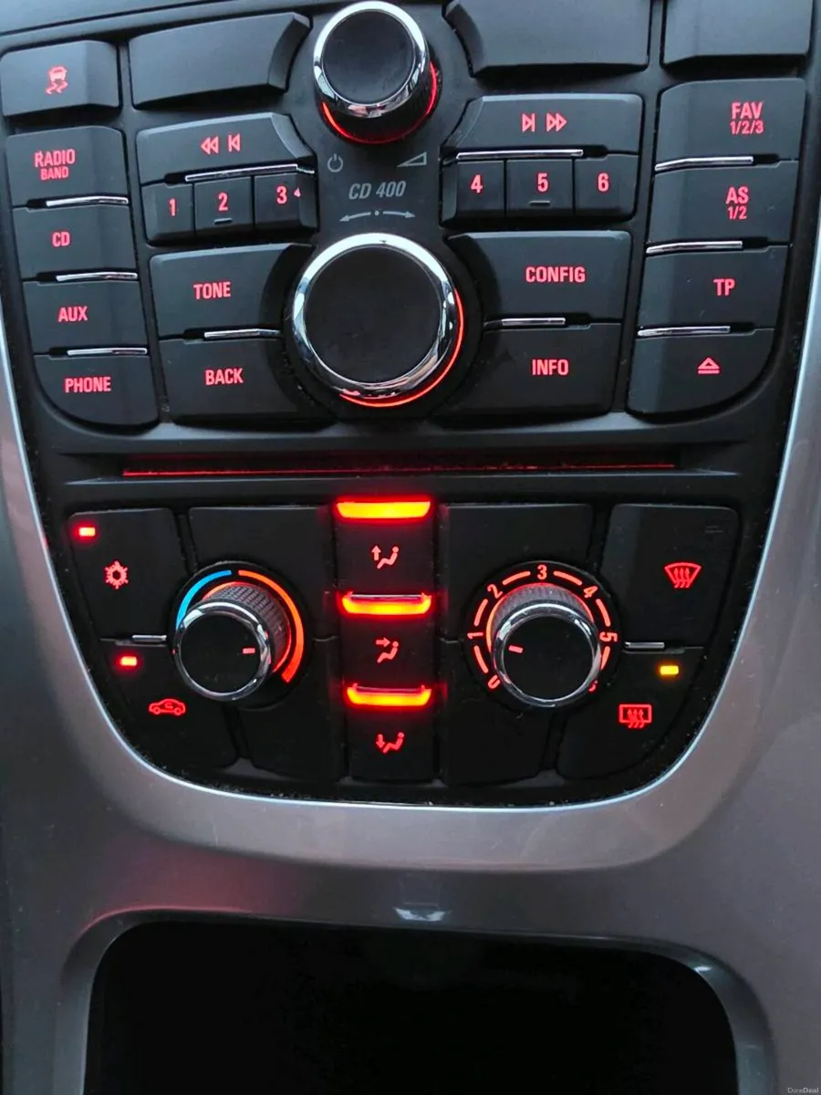 2014 Vauxhall Astra 1.4 petrol - Image 3