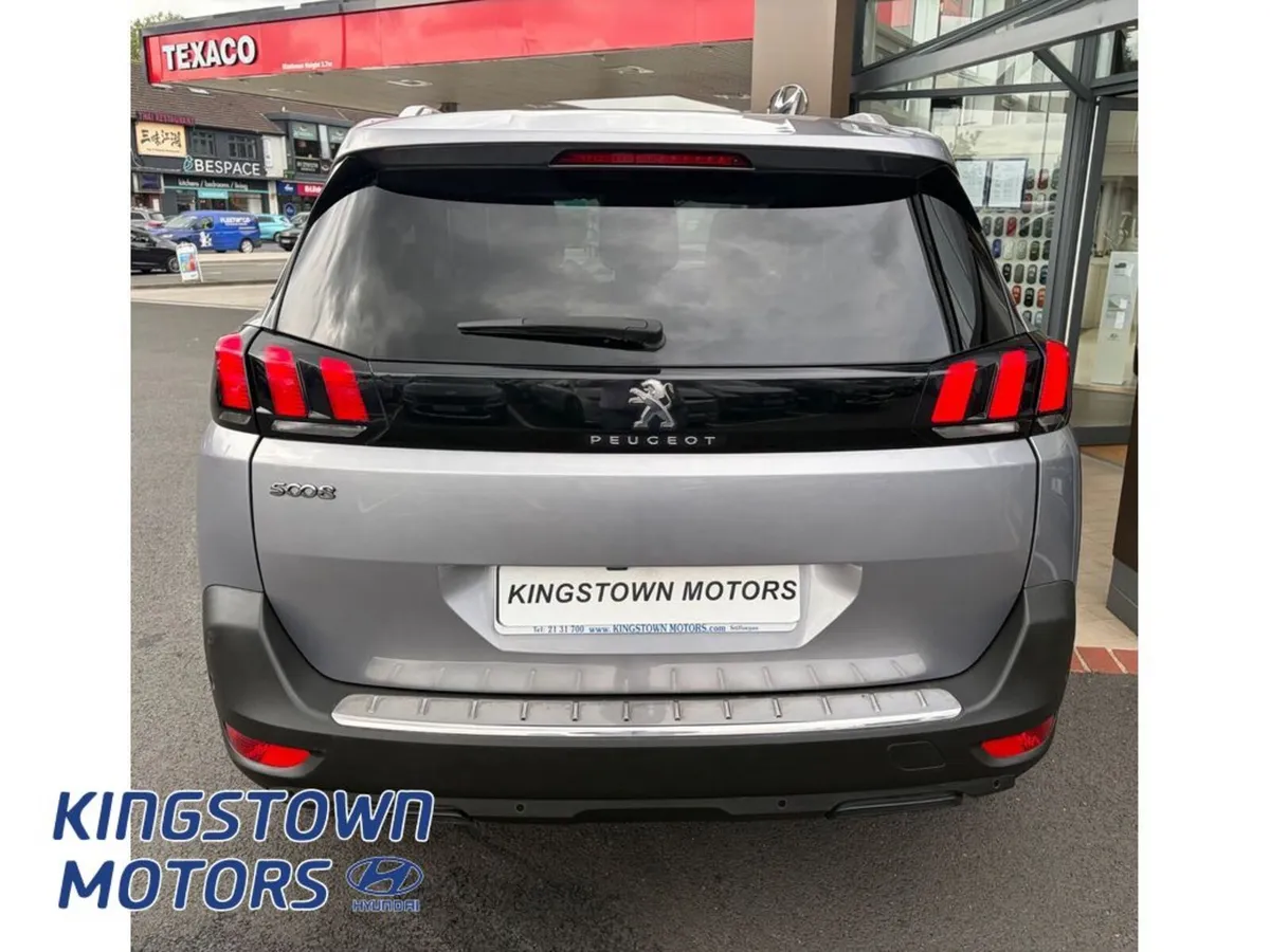 Peugeot 5008 Allure 1.2 130 6.3 4DR - Image 4