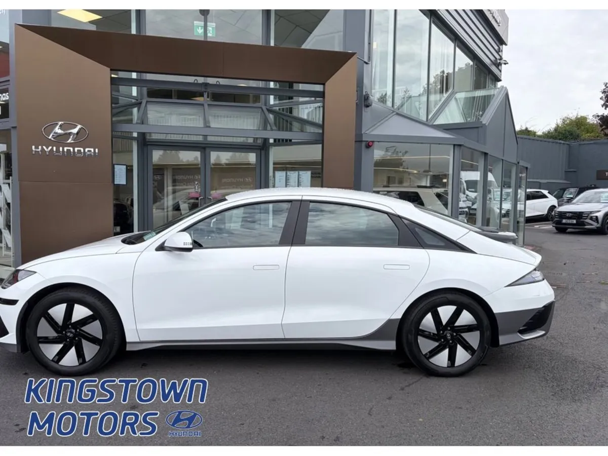 Hyundai IONIQ 6 Signature 77KWH 5DR Auto - Image 3