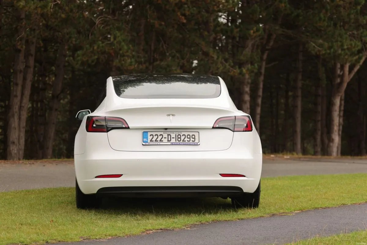 Tesla Model 3 RWD - Image 5