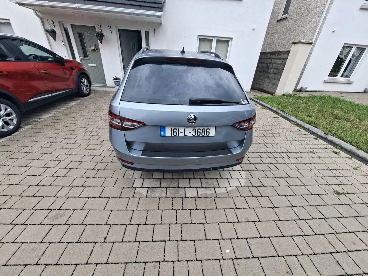 2016 Scoda superb  €4150 - Image 5