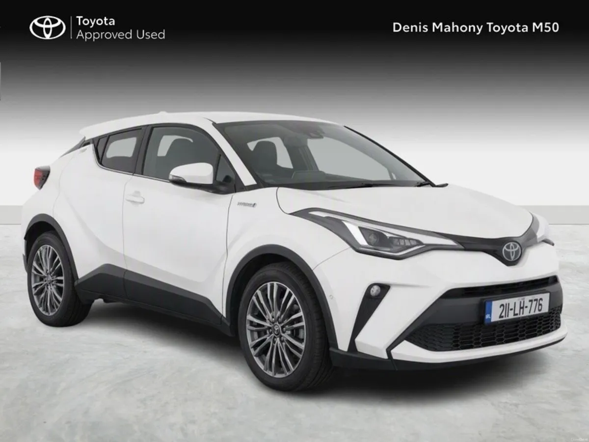 Toyota C-HR Hybrid Sol - Image 1