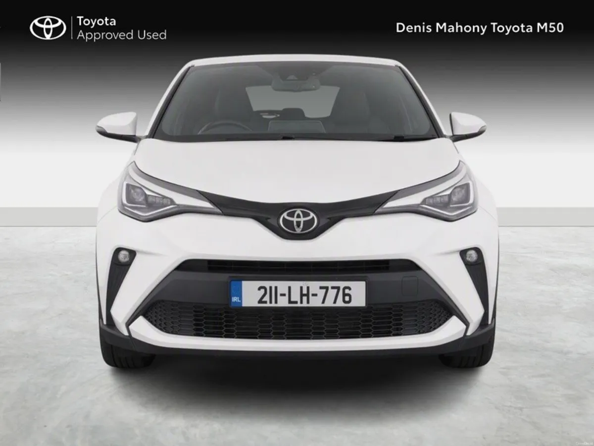 Toyota C-HR Hybrid Sol - Image 5