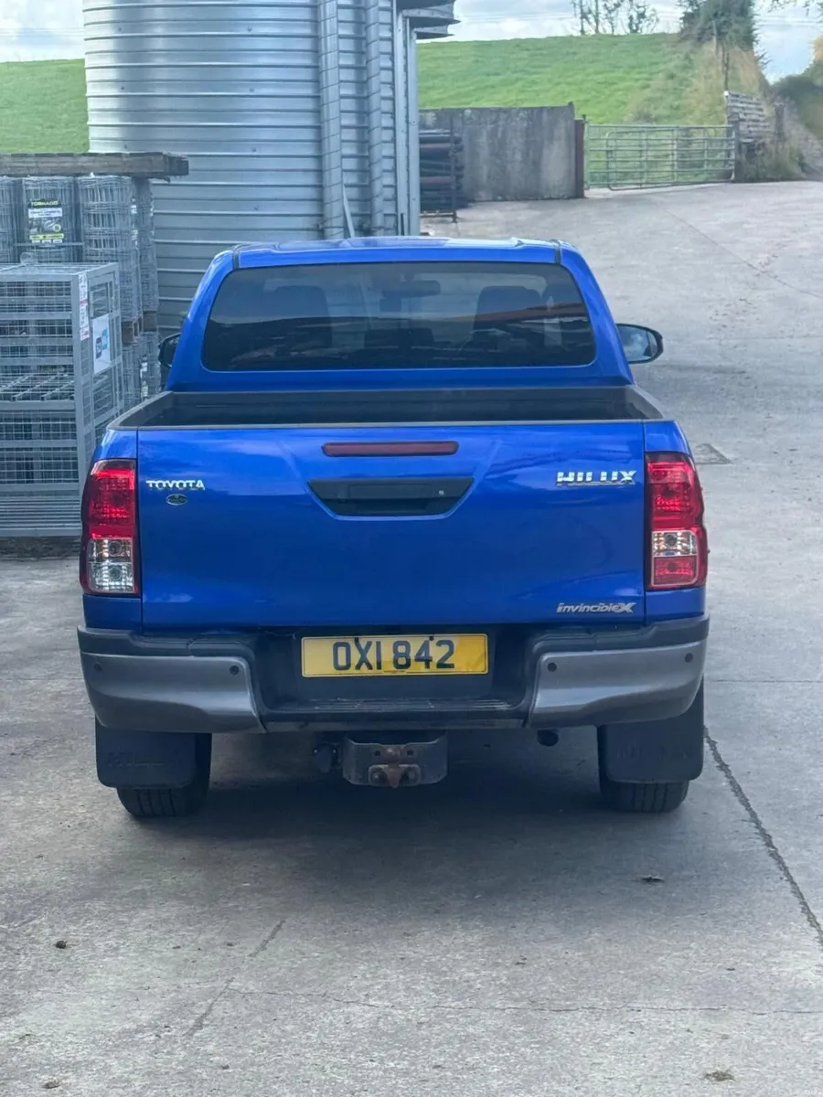 Toyota Hilux 2020 - Image 6
