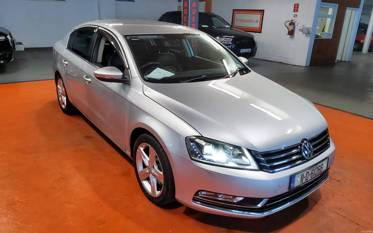 Volkswagen Passat 2011 - Image 1
