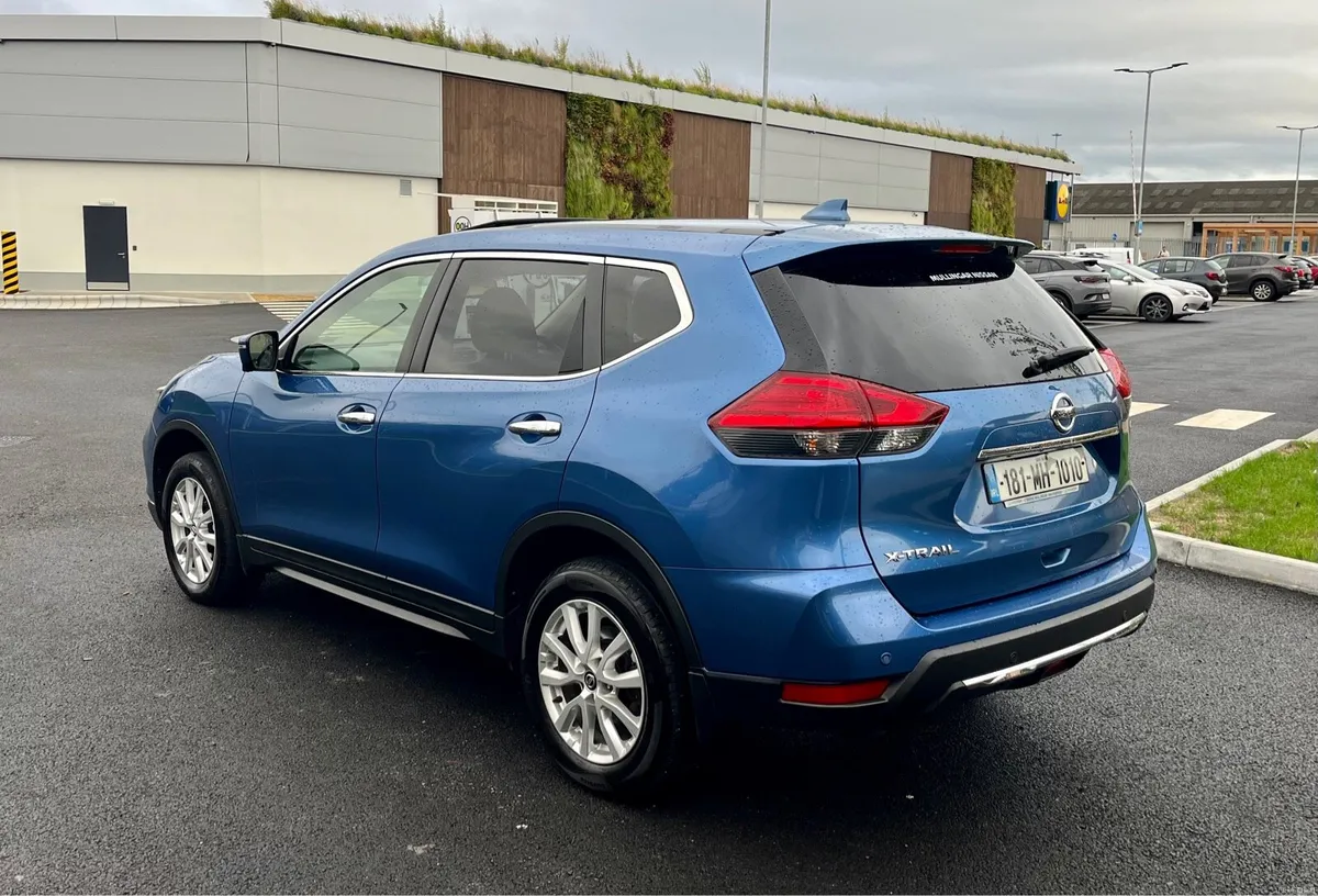 2018 Nissan X-trail SV 7 Seater - Image 4